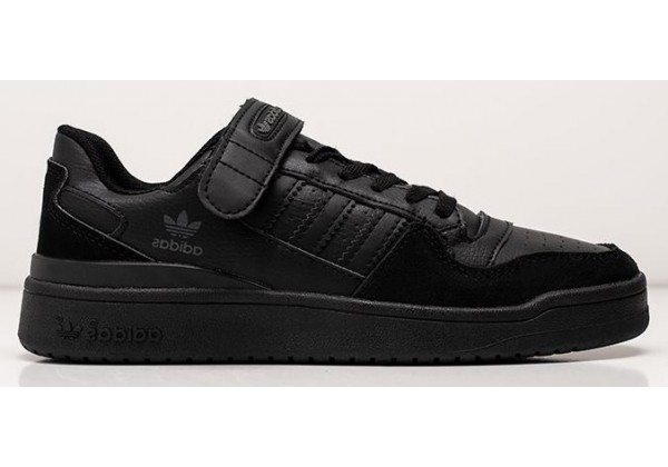 Adidas Forum Low Triple Black