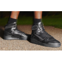 Кроссовки мужские Adidas ZX 750 серые с черным