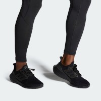 Кроссовки Adidas Ultra Boost черные