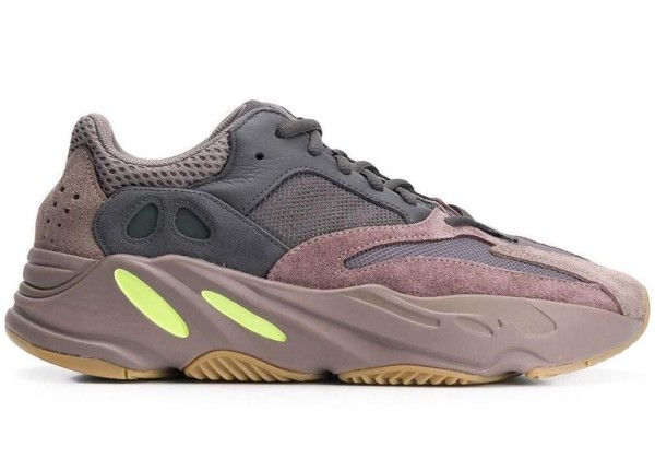 Кроссовки мужские Adidas Yeezy Boost 700 коричневые