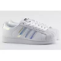 Кроссовки женские Adidas Superstar белые с глянцевой вставкой