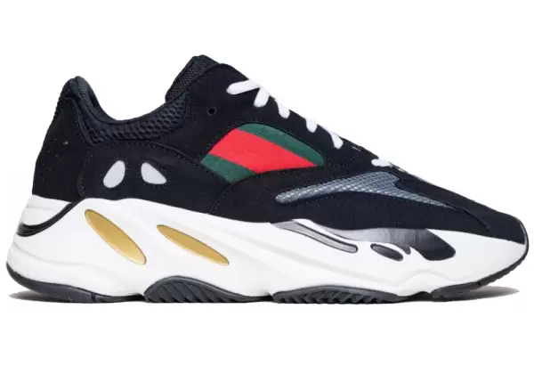 Кроссовки Adidas Yeezy Boost 700 черные с красным