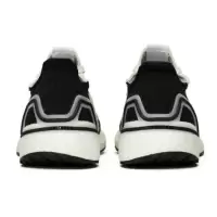 Кроссовки Adidas Ultra Boost 19 белые