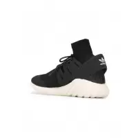 Кроссовки Adidas Tubular черно-белые мужские