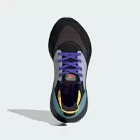 Кроссовки Adidas Ultra Boost черные с желтым и синим мужские